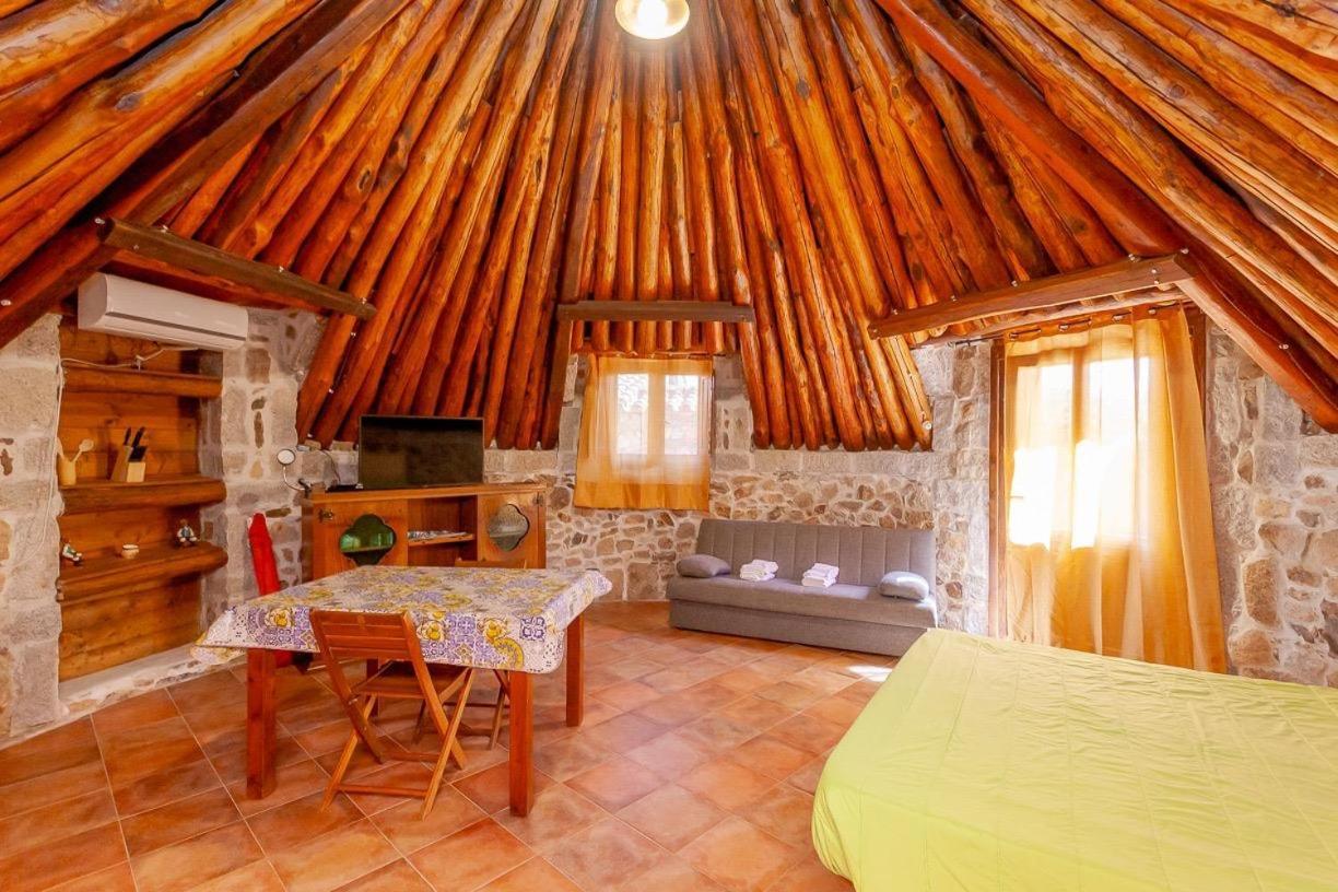 B&B Pettirosso Garden San Teodoro  Exterior foto